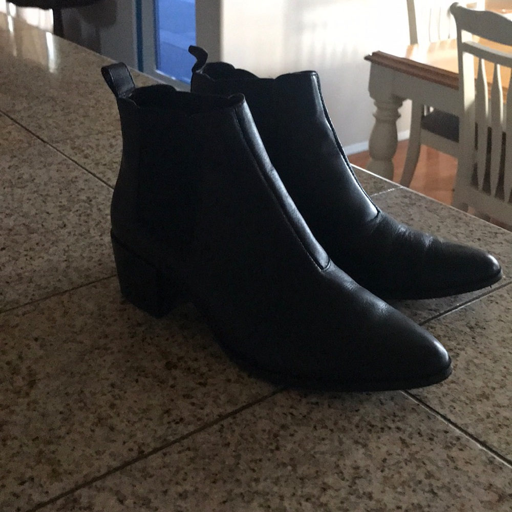 Steve Madden size 7